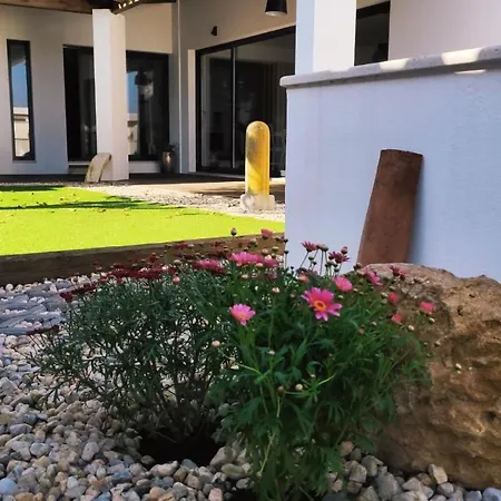 Laranjeira Loiras Ferienhaus