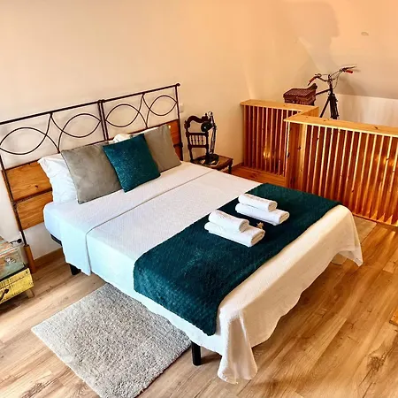 בית נופש Laranjeira Loiras *